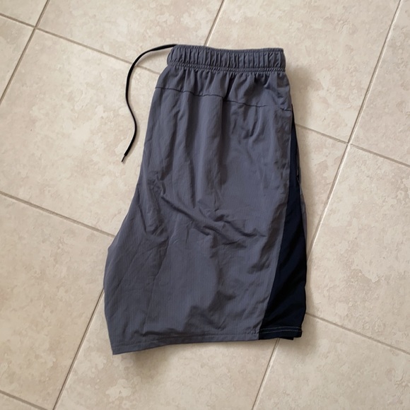 Running Shorts - Picture 3 of 3